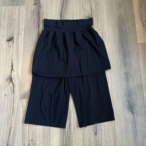 Annie Thompson 2019 World Traveler Collection Black Skirted Cropped Pants Medium